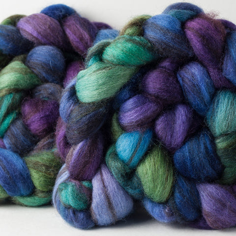 Mixed Blue-Faced Leicester combed top: purple, blue, seafoam